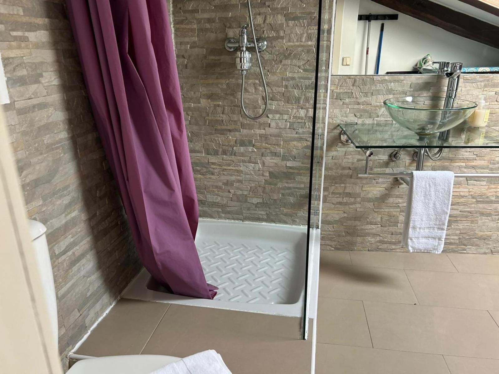 Comodo Atico En Tirso De Molina مدريد المظهر الخارجي الصورة